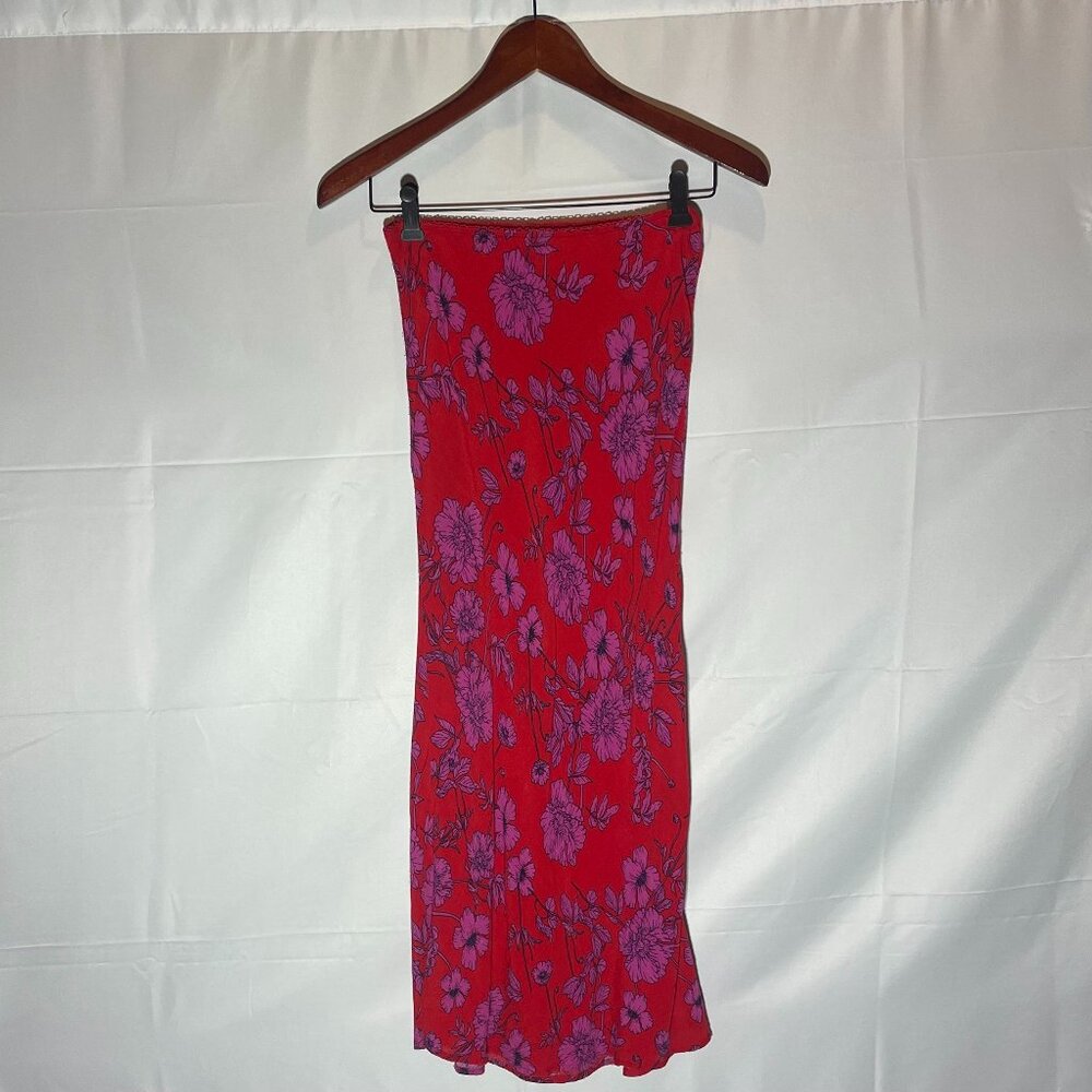 BAND OF GYPSIES Menton Bold Contrast Floral Skirt In Red & Magenta Size Small
